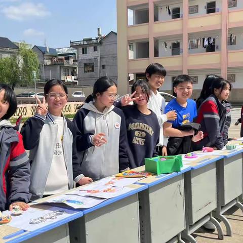 有“模”有样，我“型”我秀——中畈中学生物模型制作比赛