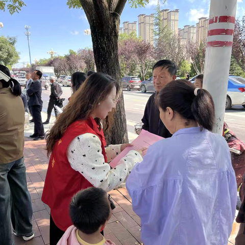 医保缴费进行时 积极宣传惠民生