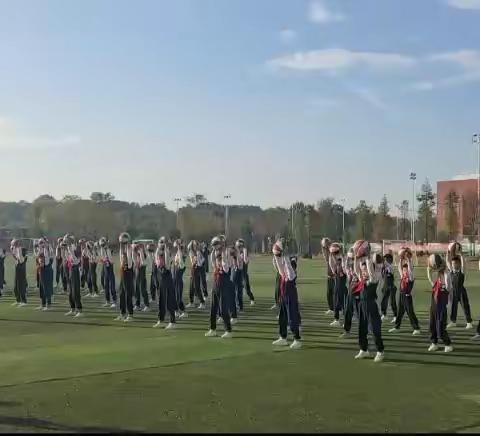 “趣”味运动，“童”样精彩 ---湘潭子敬学校2210班精彩瞬间