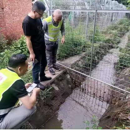 赣州蓉江新区护路办实地查看调度铁路护路联防工作