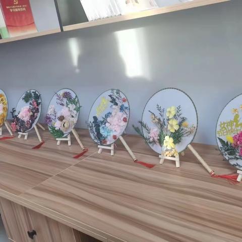 “喜迎三八节 巾帼绽芳华”都仁乌力吉收费所开展“三·八”节主题活动