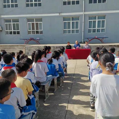 “趣”享运动，“味”你喝彩——记斜口柳树小学春季趣味运动会