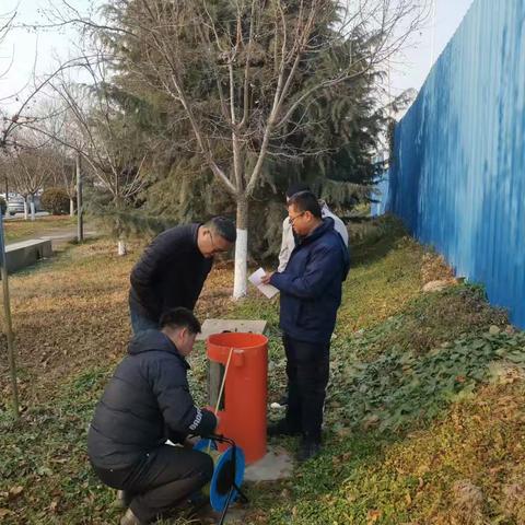 市地下水保护监测中心对西咸新区石羊庙监测站地下水下降有关情况开展现场核查