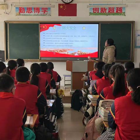 全环境立德树人：文家中学开展春季开学第一课