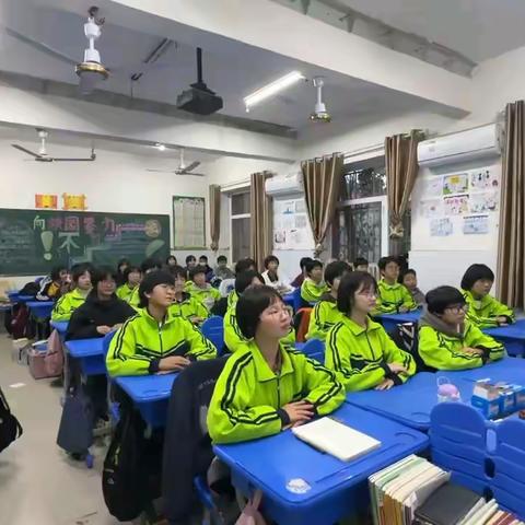 南韩村中学课桌操——舞动青春