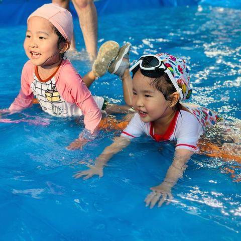 💦Splash & Giggle Summer Fun🤪