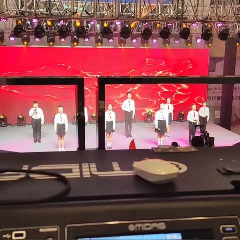 上海舞台搭建公司电话-没有天生的好命只有奋不顾身的努力