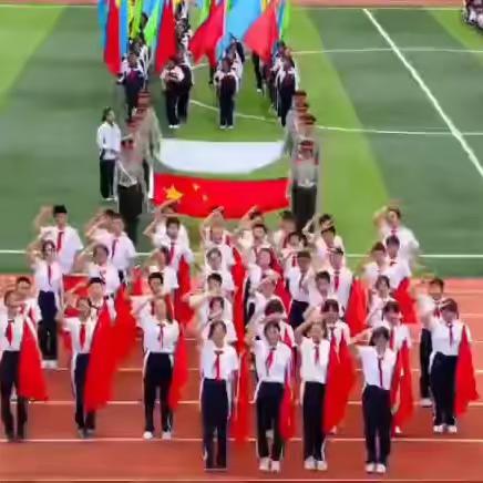 “德行正道 体展雄风”——深圳梅香中学707班第六届田径运动会乘风收官