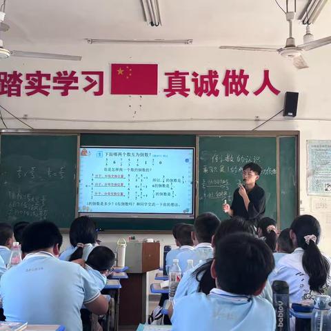 聚焦课堂促成长，教研交流共提升——王庄子文教室领导及教研员莅临我校听课指导