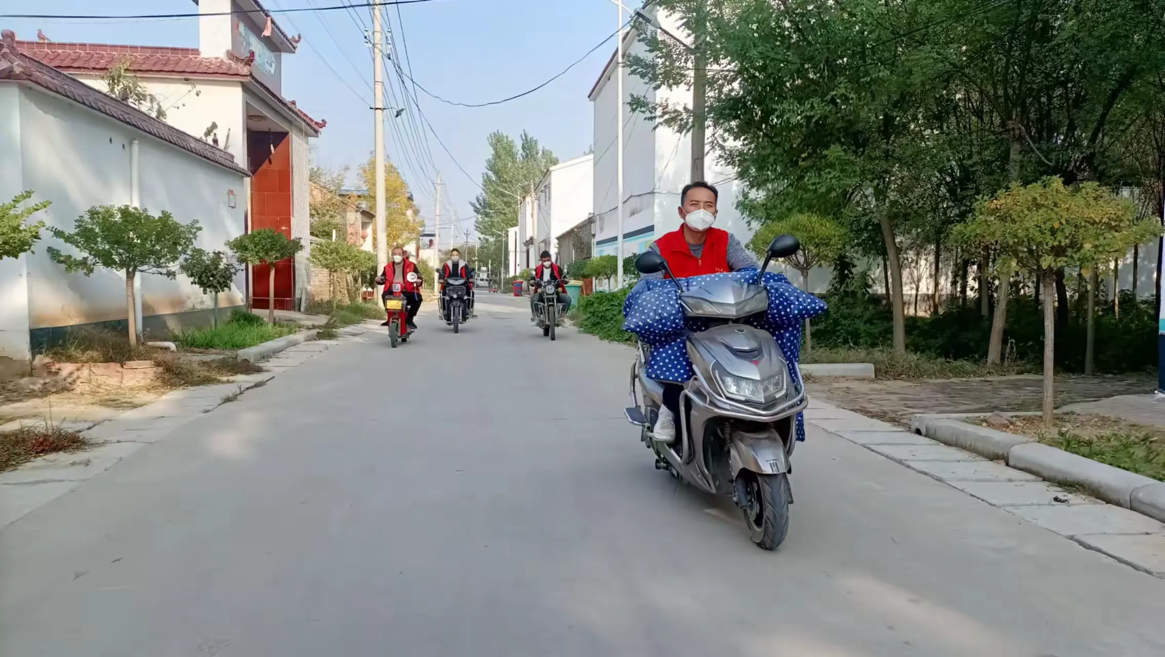简篇-《裴庄村2022抗疫纪实》