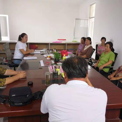 东鱼池村村计生协会“5.29会员活动日”宣传活动