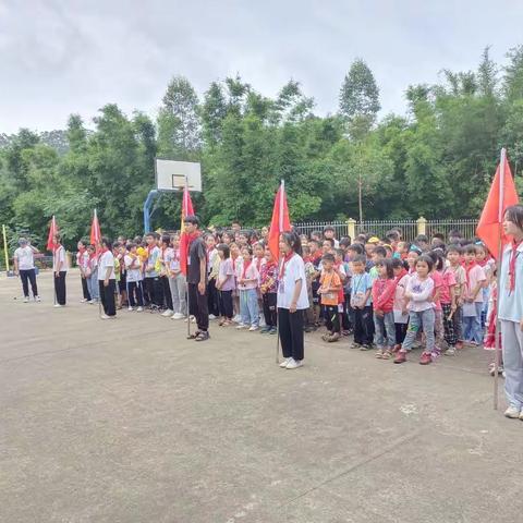 喜迎二十大，争做好队员——苍梧县梨埠镇泗美小学，2022年六一“童心向党，做时代好少年”活动