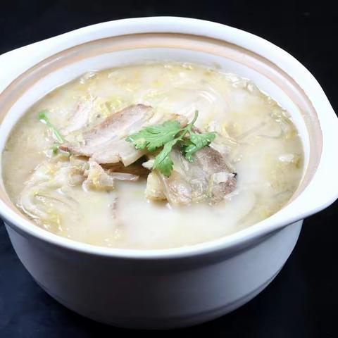 冬天喝羊肉汤，羊肉要怎么选才更好？