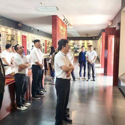 海南省退役军人服务中心机关第一、二党支部开展“ 追寻红色记忆、感受乡村新貌”主题党日活动