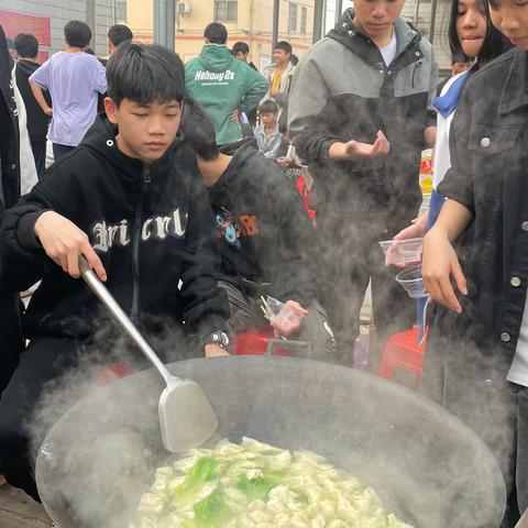 舌尖上的校园—沙田一中第二届校园美食节