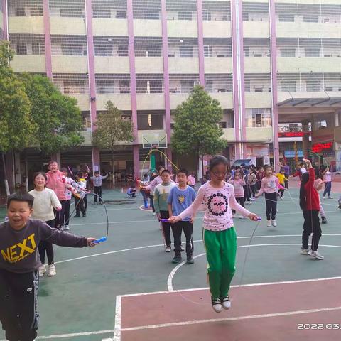 宁远二小三(6)班跳绳社团活动纪录