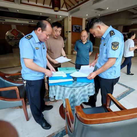 开展电梯安全专项检查 全力护航学子出入平安