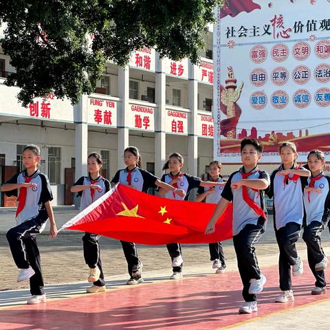 甘棠少年承壮志 和平薪火代代传——宾阳县甘棠镇中心学校2025年秋季学期“开学第一课”主题教育暨开学典礼圆满举行