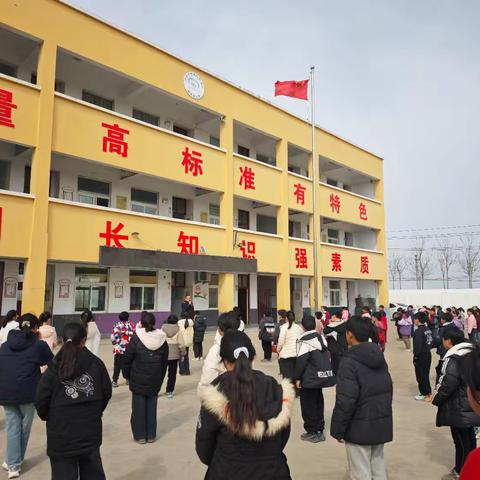 平安校园共守护——椹涧乡邓辛庄小学普法活动纪实