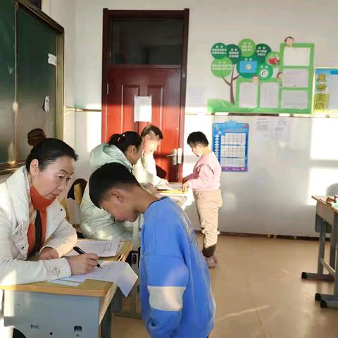 学无“纸”境，无笔生花——岗台小学一二年级无纸化测试