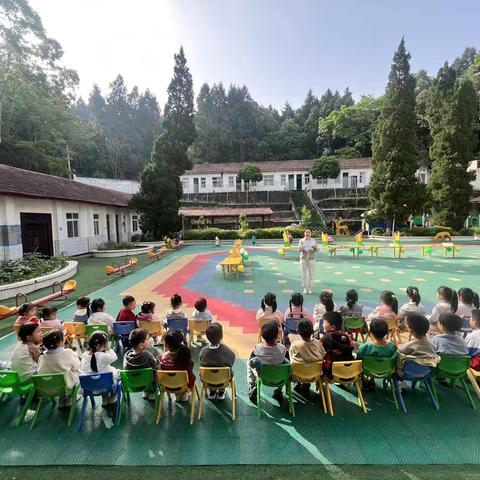 以自理为翼，伴成长同行——祥符镇中心幼儿园中班自理能力实践活动