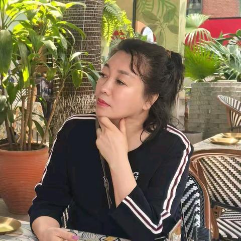 刘芳：双重身份助力慈善与乡村振兴