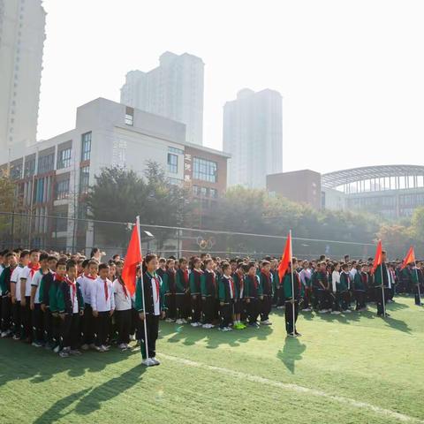 足球凝聚校魂 绿荫放飞希望——济宁市实验小学第七届“校长杯”校园足球联赛开幕