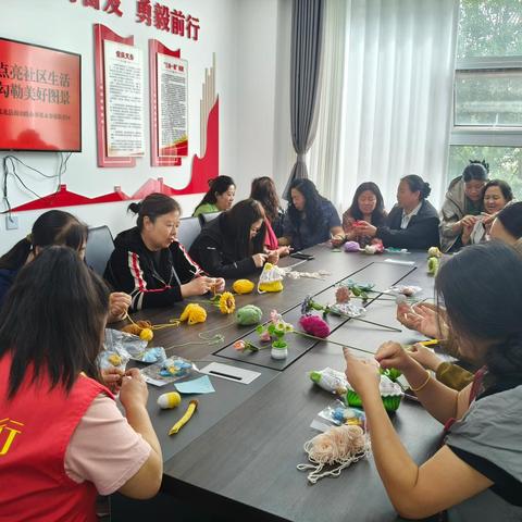 非遗钩织点亮社区生活，一针一线勾勒美好图景——张北县南山路办事处永春南街社区“文化和自然遗产日”主题活动