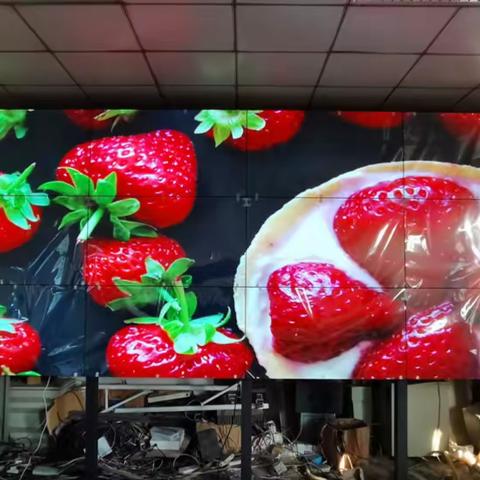 云敏视商显55寸3.5mm液晶拼接屏助力安全防范
