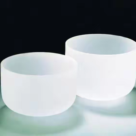 石英坩埚和石墨坩埚升级换代  威海圆环可重复利用的高热导氮化硅陶瓷坩埚5项技术优势助力我国单晶硅行业