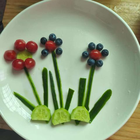 琴湖小学三年级1班水果拼盘制作活动总结