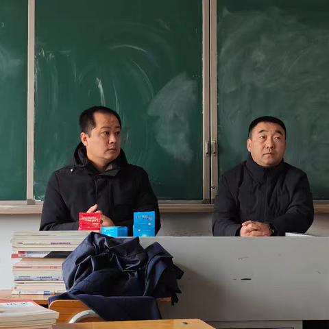机电部全体教师会：筑牢安全“防护网”，编织发展“锦绣图”