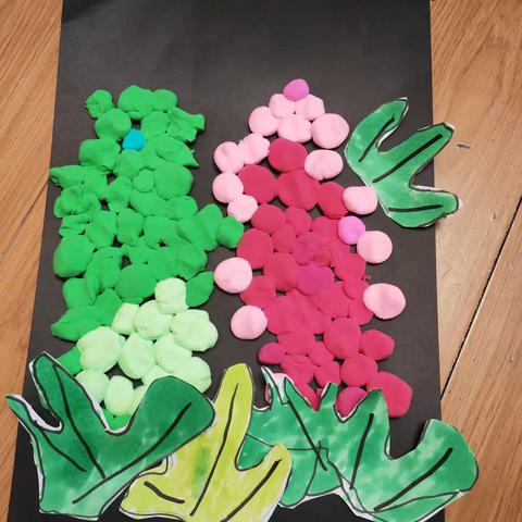 田宸宇：色彩与创意的交融——一位当代艺术家的独特世界