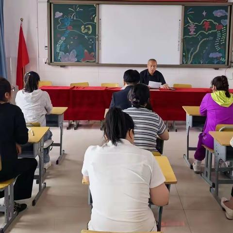 酷暑家访暖人心 家校同心护成长——古北中心学校开展暑期“千师进万家”家访活动
