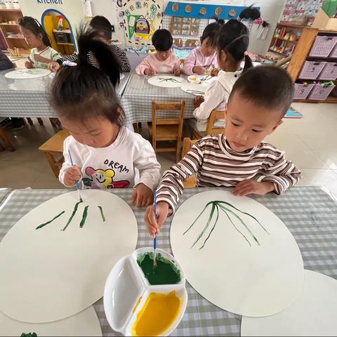 创意美术第三期《水稻🌾丙烯画》—利津街道王庄幼儿园