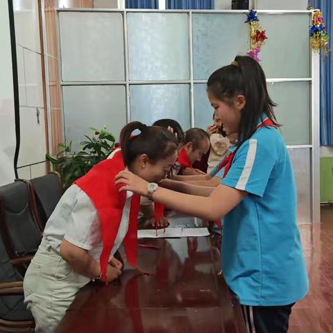 “红领巾心向党 争做新时代好队员”——二堡镇第二小学举行少先队员入队仪式