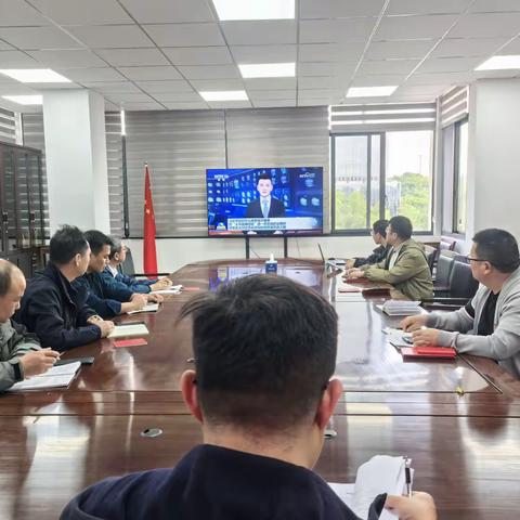 溯源悟思想、实干创实绩 ——综合党支部主题党日活动