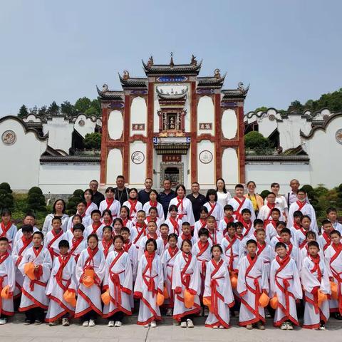 走进屈原故里 探访两坝一峡——水月寺镇中心小学3-6年级研学旅行活动