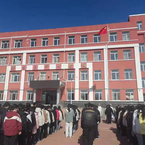 新生乡中心学校开展“学雷锋故事会”主题活动