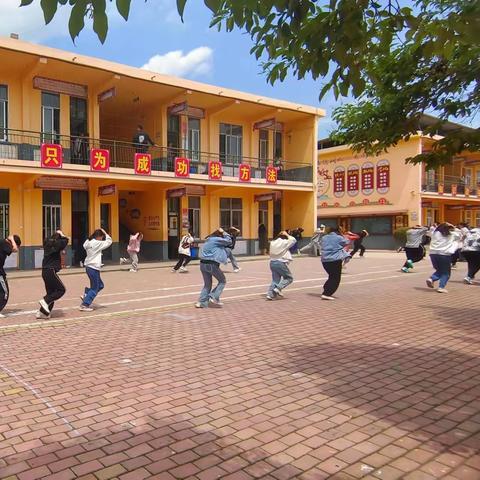 袁店中学2023年“5.12防灾减灾日”活动