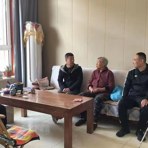 追思英烈事迹 锤炼坚强党性