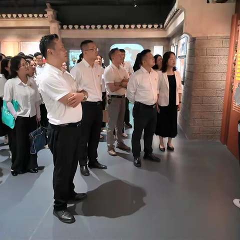 赓续红色血脉 严守医德底线 ——金银潭医院开展红色廉政主题实践活动