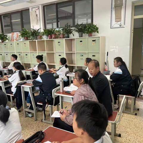 深耕课堂研教学，专业引领助成长