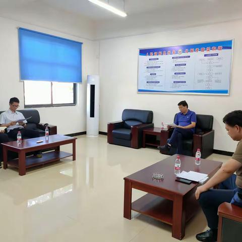 【盐驿古镇】盐镇乡耿沟村召开“三清两建”阶段性座谈会