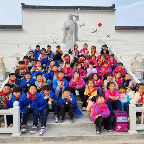 【行走的课堂】“和秋天拥抱 与快乐同行”——扬中市明珠小学二（2）班社会实践活动