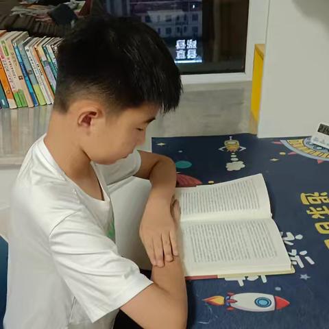 逐梦少年 闪耀校园——记优秀学生的成长故事