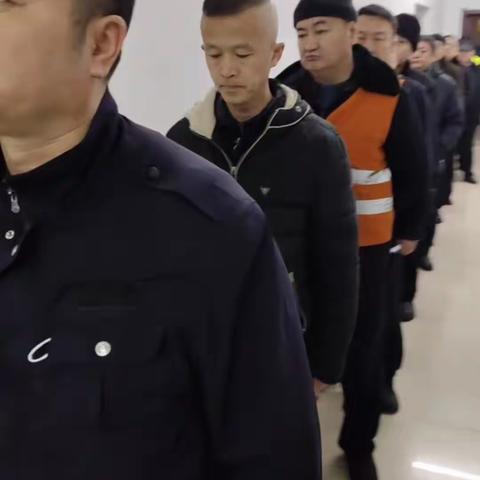 他们是藏在严冬里的小小光芒！
