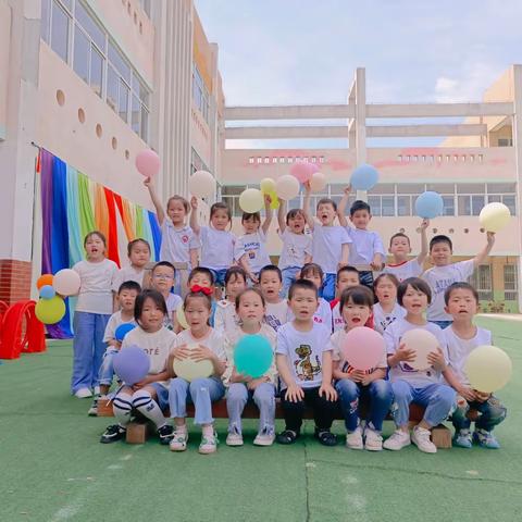 成长可见，未来可期——张家圩小学附属幼儿园大班毕业典礼