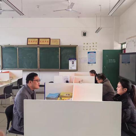 杜村集乡中心校三教堂学校新教师听评课活动————新蕾初绽放，共育促成长