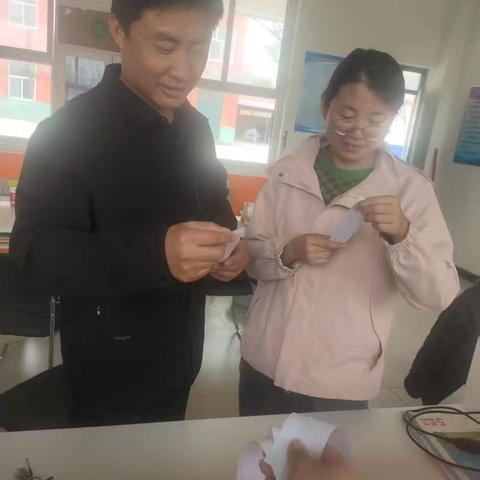 杜村集乡中心校三教堂学校【以评促教润无声 以书润心传经典——听评课与书法练习纪实】